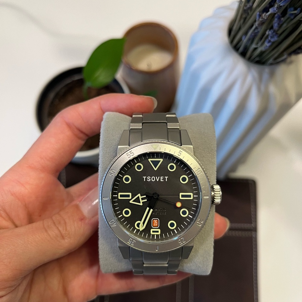 Tsovet La Jolla Dive Watch with Case and Certificate of Authenticity